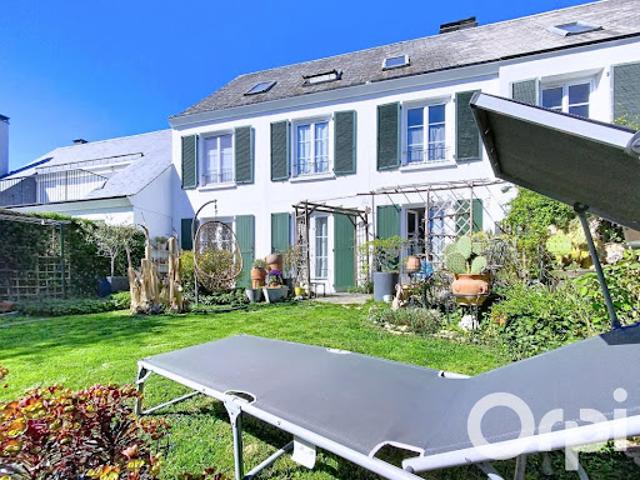 Vente Maison 8 pièces 171 m2 Vert Saint Denis