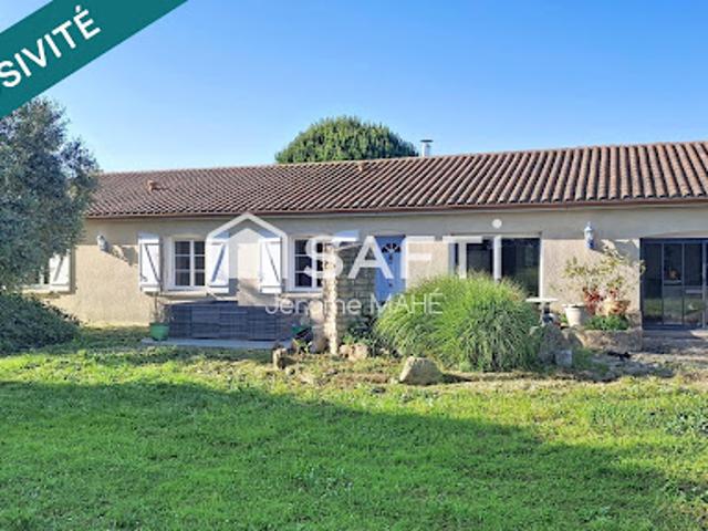 Vente Maison 8 pièces 172 m2 Aigondigné