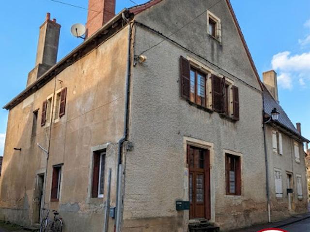 Vente Maison 8 pièces 173.55 m2 Ainay le Château