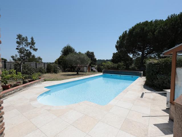Vente Maison 8 pièces 184 m2 Aussonne