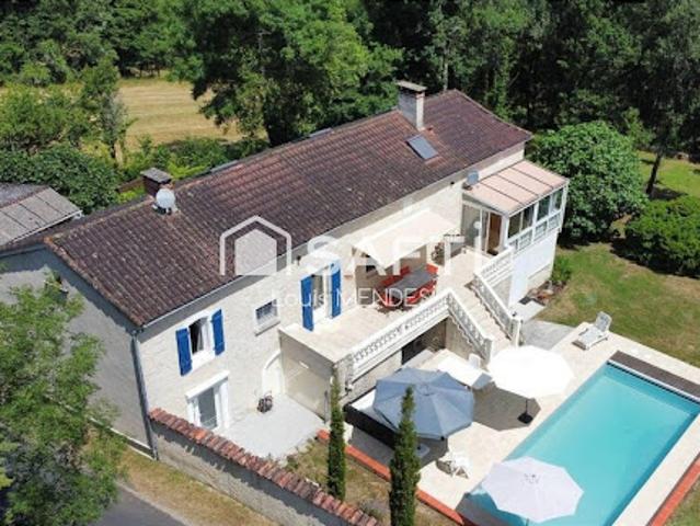 Vente Maison 8 pièces 184 m2 Cahors
