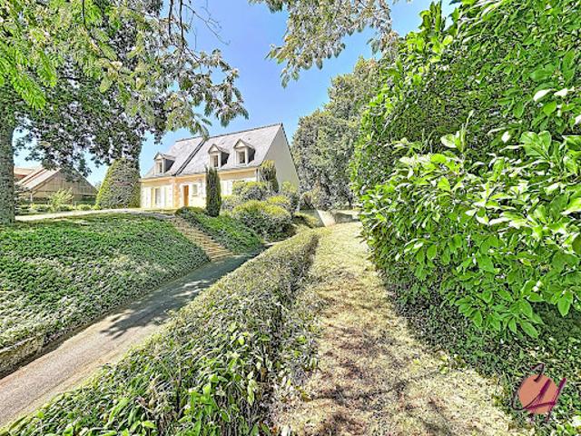 Vente Maison 8 pièces 184 m2 Cangey