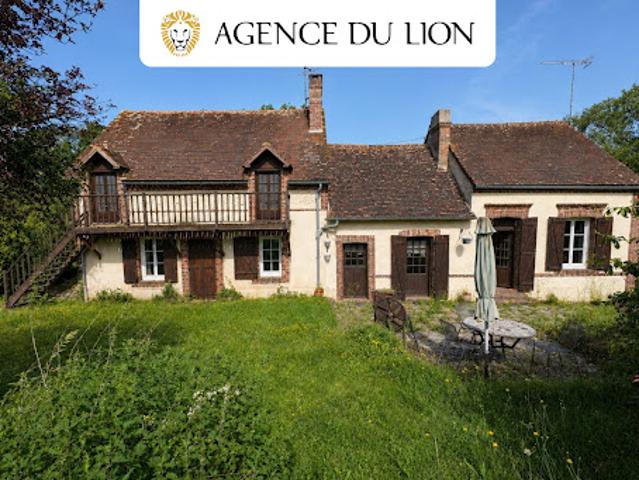 Vente Maison 8 pièces 184 m2 Senonches