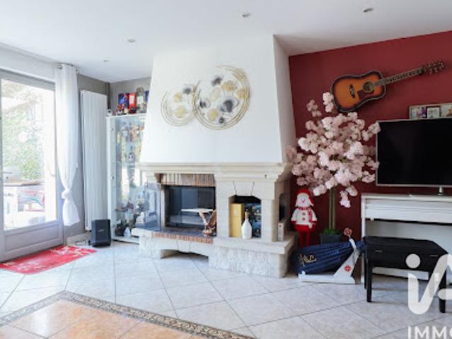 Vente Maison 8 pièces 184 m2 Vitry sur Seine
