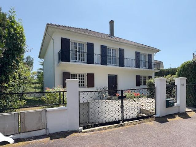 Vente Maison 8 pièces 185 m2 Limoges