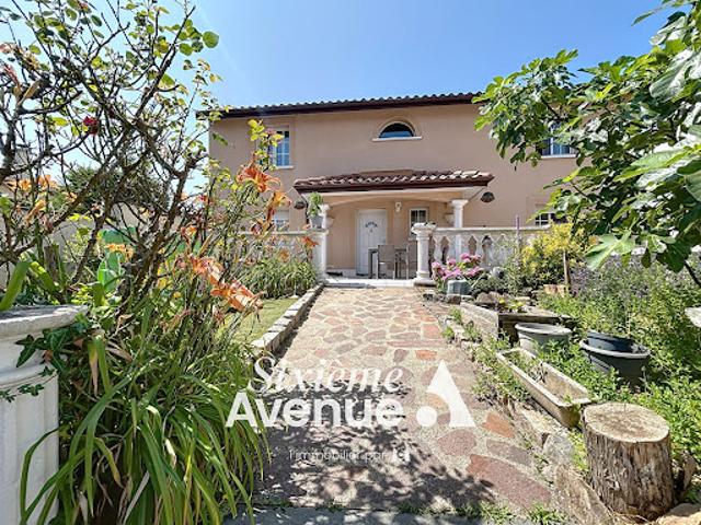 Vente Maison 8 pièces 185.53 m2 Decines charpieu