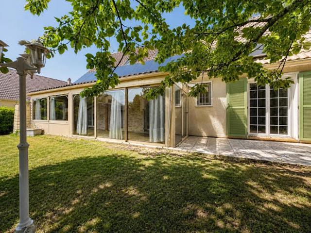 Vente Maison 8 pièces 186 m2 Serris