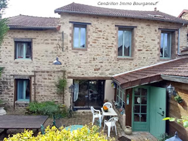 Vente Maison 8 pièces 187 m2 Bourganeuf