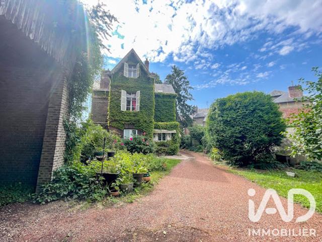 Vente Maison 8 pièces 187 m2 Saint Quentin