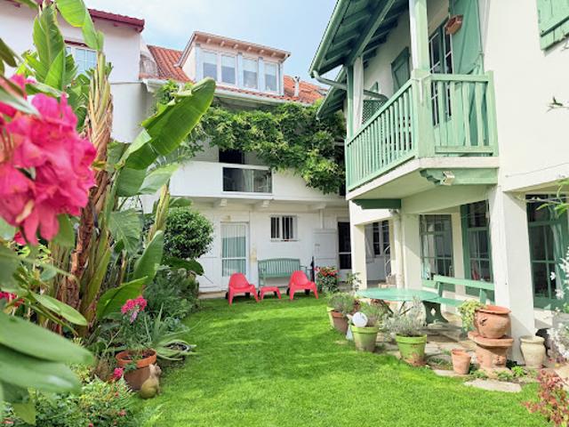 Vente Maison 8 pièces 187.5 m2 Hendaye