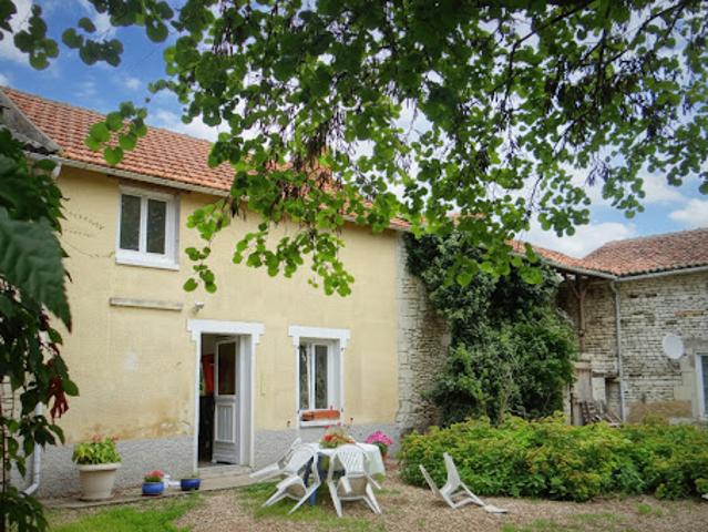 Vente Maison 8 pièces 188 m2 Jaulnay