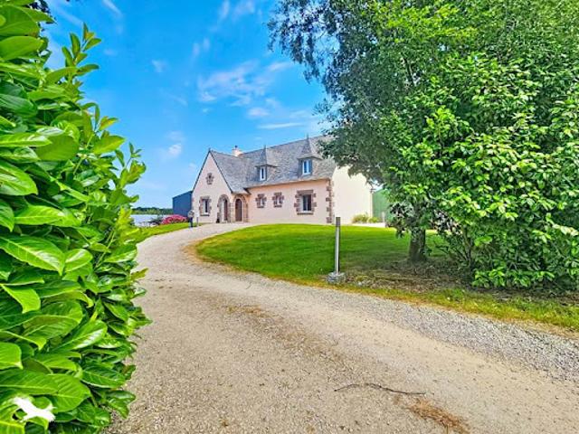 Vente Maison 8 pièces 188 m2 Lanhouarneau