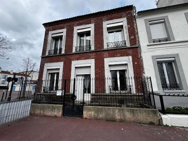 Vente Maison 8 pièces 188 m2 Saint Ouen