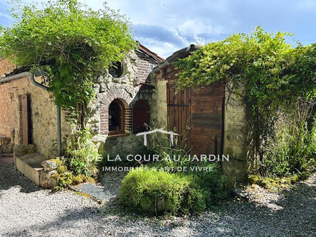 Vente Maison 8 pièces 180 m2 Montaigu de Quercy