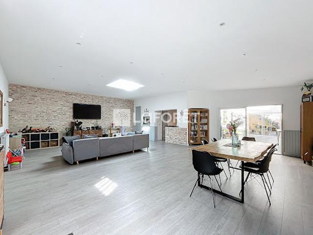 Vente Maison 8 pièces 180 m2 Montesson