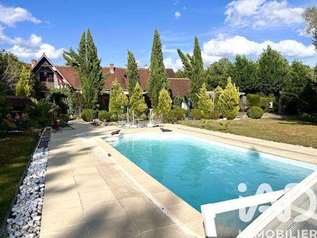 Vente Maison 8 pièces 180 m2 Amboise