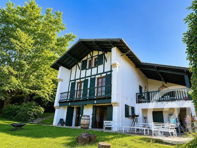 Vente Maison 8 pièces 180 m2 Arcangues