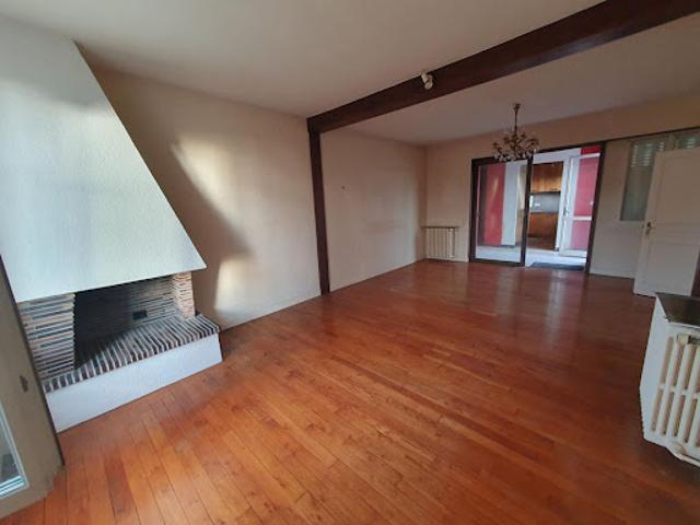 Vente Maison 8 pièces 180 m2 Bourges