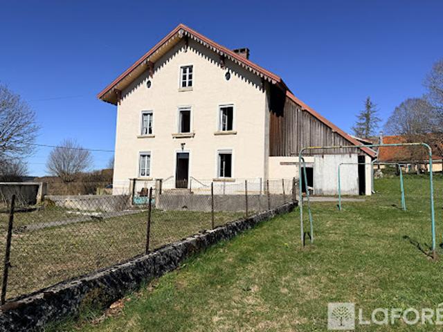 Vente Maison 8 pièces 180 m2 Courvières