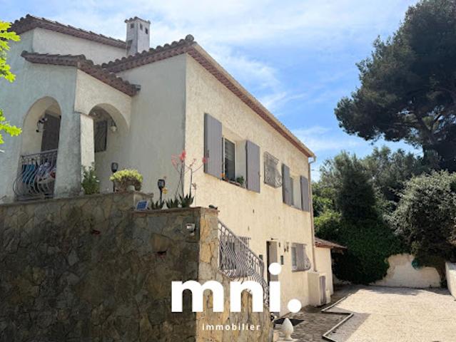 Vente Maison 8 pièces 180 m2 La Seyne sur Mer