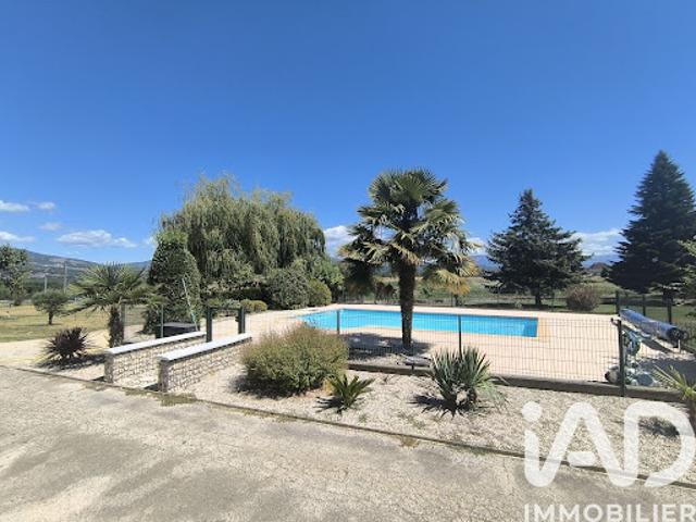 Vente Maison 8 pièces 180 m2 Les Avenières