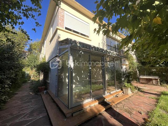 Vente Maison 8 pièces 180 m2 Pezenas