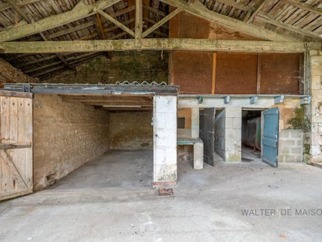 Vente Maison 8 pièces 180 m2 Saint Angeau