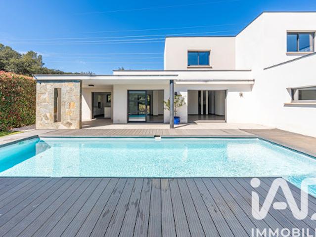 Vente Maison 8 pièces 180 m2 Saint Gély du Fesc