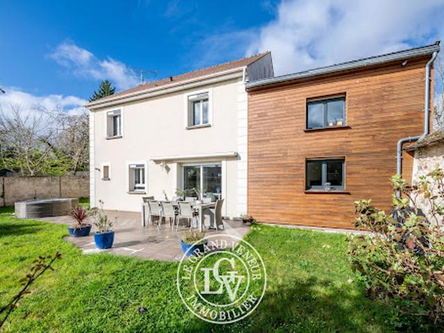 Vente Maison 8 pièces 180 m2 Thomery