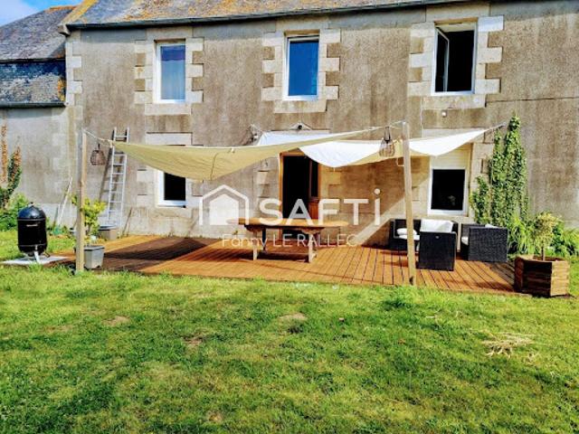 Vente Maison 8 pièces 180 m2 Trédarzec
