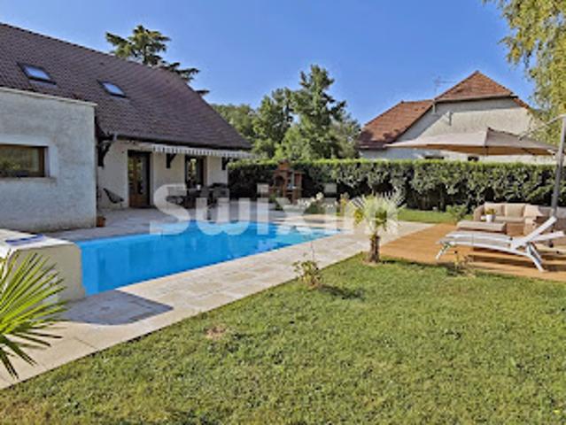 Vente Maison 8 pièces 181 m2 Damparis