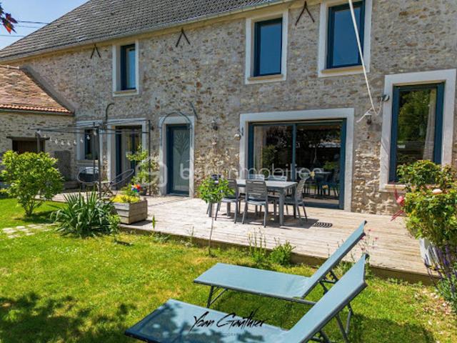 Vente Maison 8 pièces 181 m2 Etrechy