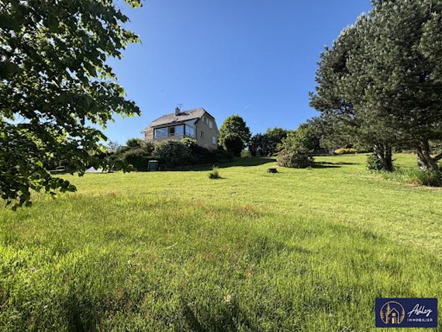 Vente Maison 8 pièces 181 m2 Lanobre