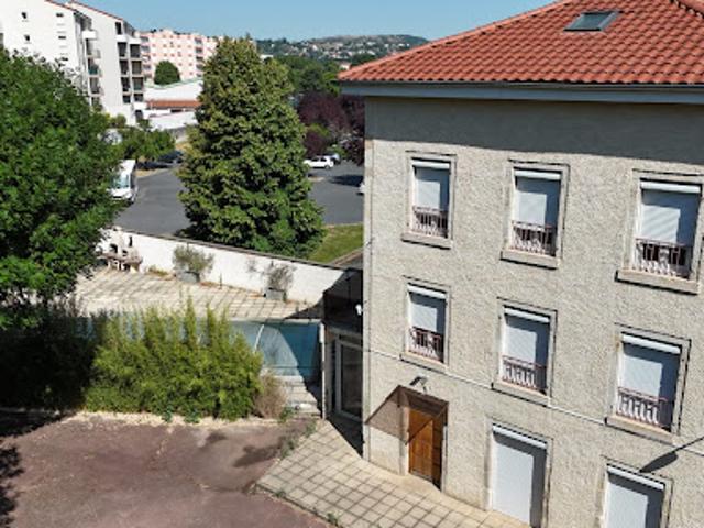 Vente Maison 8 pièces 182 m2 Brives Charensac