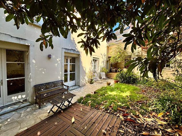 Vente Maison 8 pièces 182 m2 Chatellerault