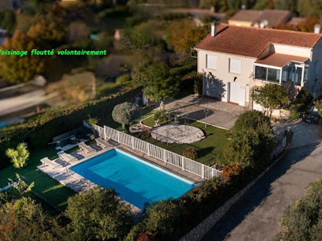 Vente Maison 8 pièces 182 m2 Draguignan