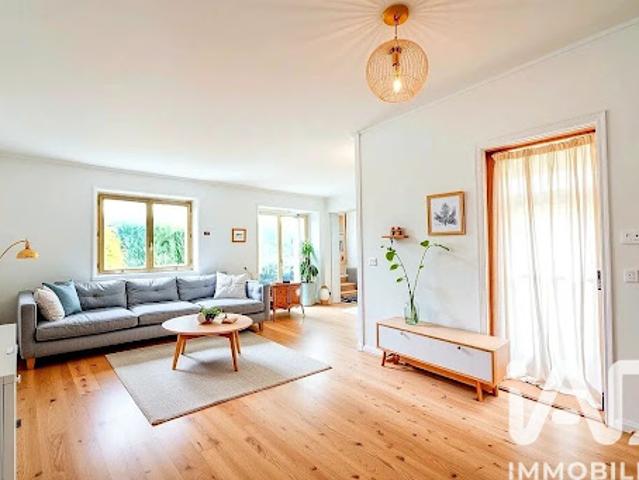 Vente Maison 8 pièces 182 m2 Igny