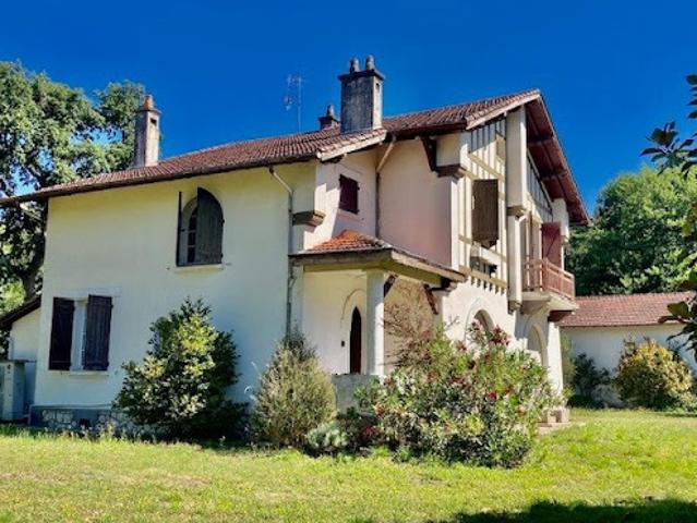 Vente Maison 8 pièces 182 m2 Losse
