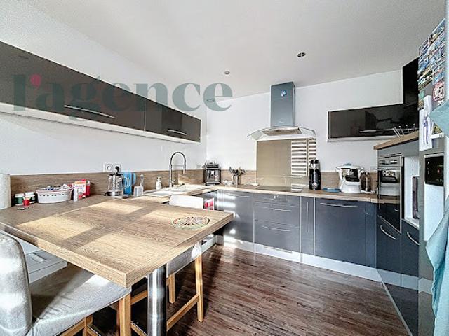 Vente Maison 8 pièces 182.14 m2 Saint André sur Cailly