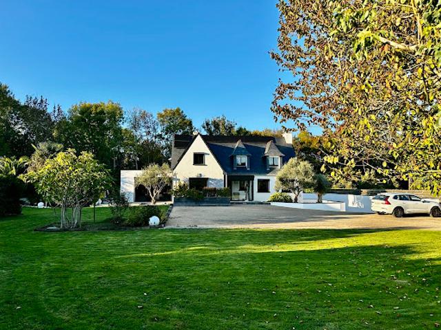 Vente Maison 8 pièces 183 m2 Clohars carnoet