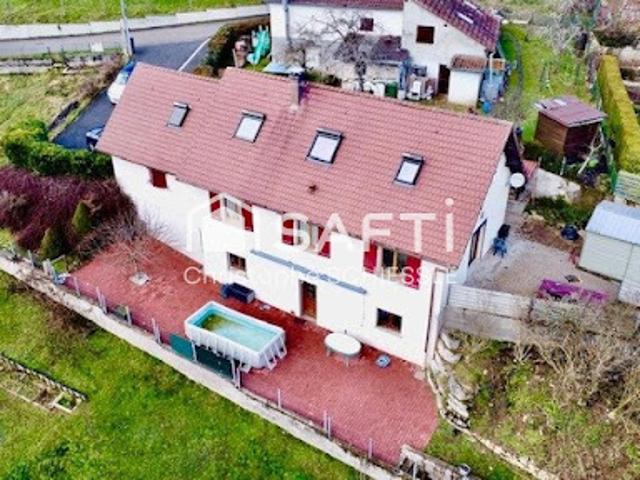 Vente Maison 8 pièces 183 m2 Saint Dizier l'Evêque