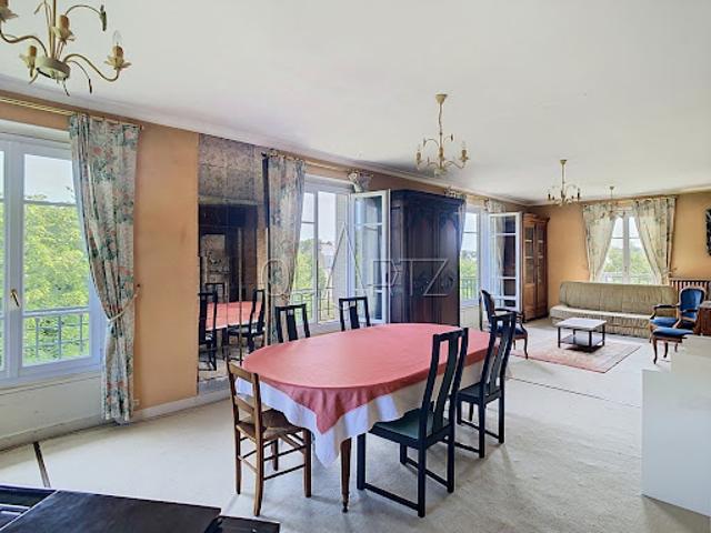 Vente Maison 8 pièces 189 m2 Le chesnay