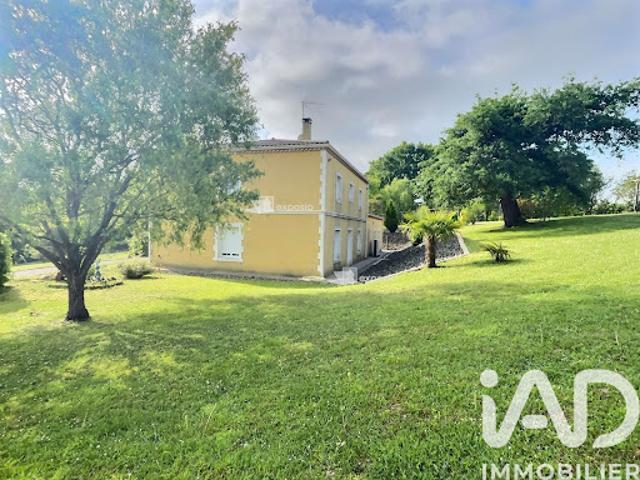 Vente Maison 8 pièces 194 m2 Saint Lon les Mines