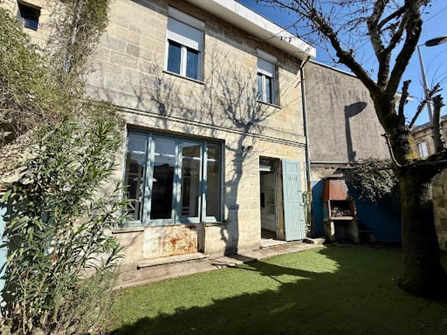 Vente Maison 8 pièces 194.86 m2 Bordeaux