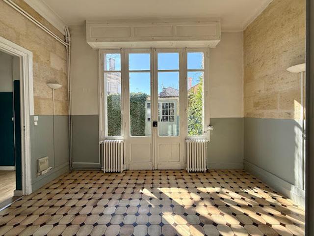 Vente Maison 8 pièces 194.86 m2 Bordeaux