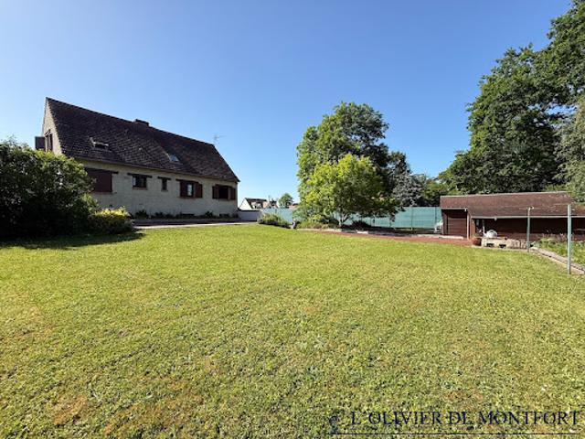 Vente Maison 8 pièces 195 m2 Montfort l'Amaury
