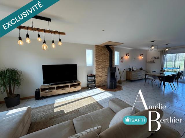 Vente Maison 8 pièces 195 m2 Thoiry