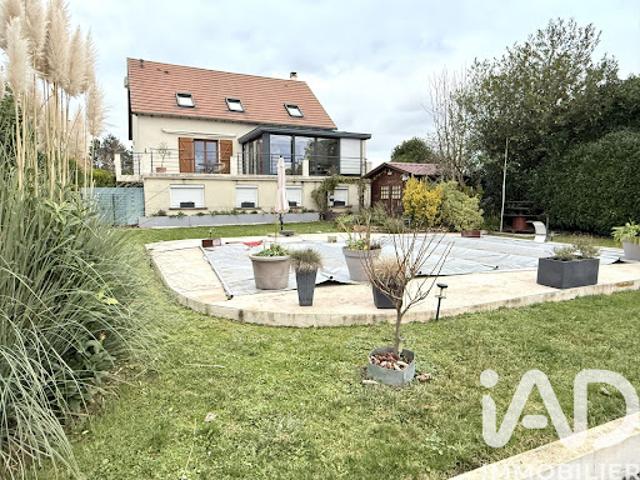 Vente Maison 8 pièces 196 m2 La Queue en Brie