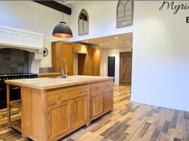 Vente Maison 8 pièces 196 m2 Lizières