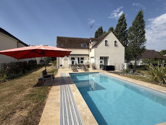 Vente Maison 8 pièces 196.77 m2 Saint Cyr en Val